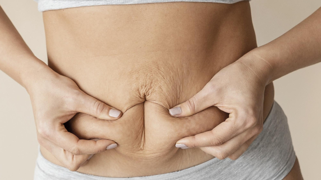 medium-shot-happy-woman